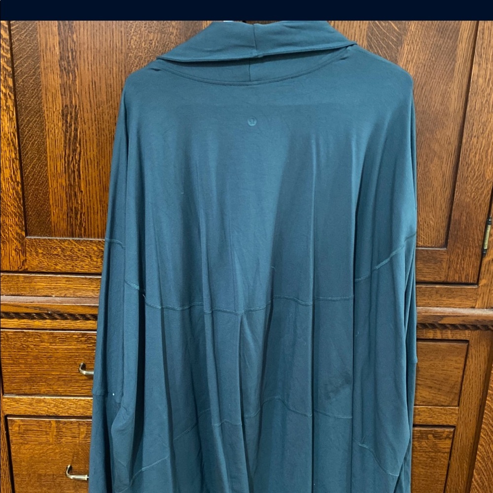 Lululemon wrap - Picture 4 of 4